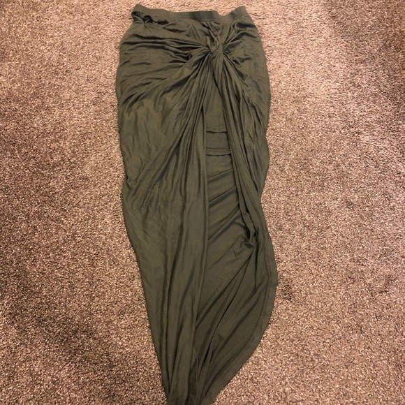 Skirt - Picture 1 of 1